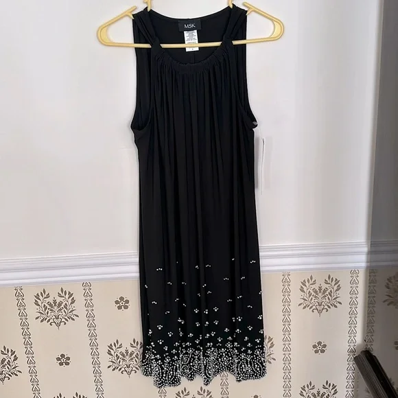 NWT MSK Sleeveless Beaded Black Shift Cocktail Dress M Evening Stretch - Picture 1 of 8